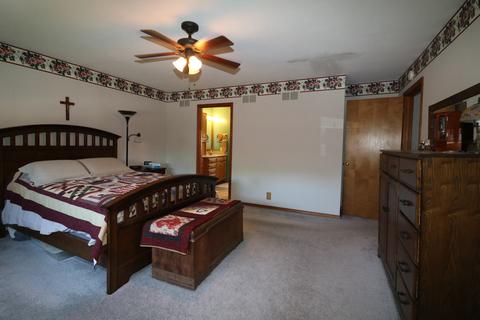 7784 Buttercup Rd, Weldon, IL 61882 photo 14