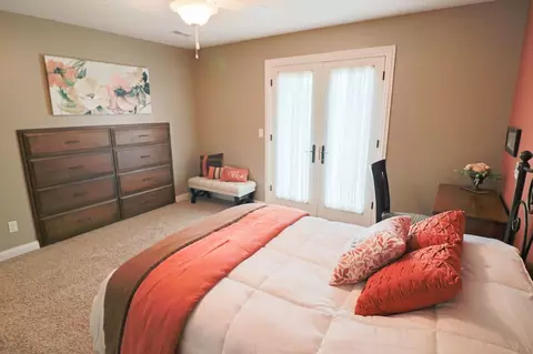 334 Wolf Crossing Dr, Morton, IL 61550 photo 32
