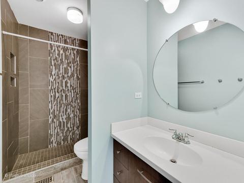 1230 Folkstone Ct, Wheaton, IL 60189 photo 10