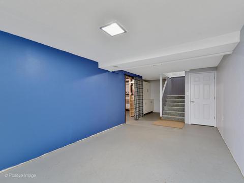 1230 Folkstone Ct, Wheaton, IL 60189 photo 11