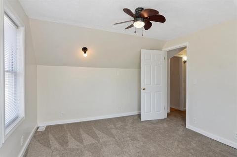 305 E Franklin St, Paxton, IL 60957 photo 17