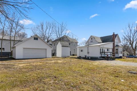 305 E Franklin St, Paxton, IL 60957 photo 26