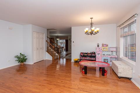 14337 Capital Dr, Plainfield, IL 60544 photo 5