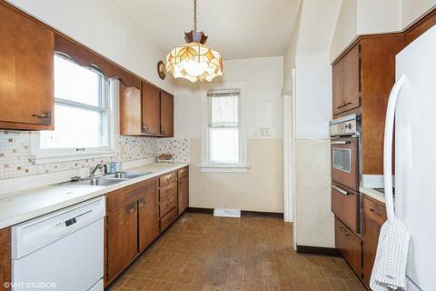 408 Raymond St, Elgin, IL 60120 photo 7