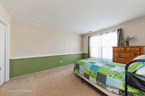 1310 Campbell Ln, Hoffman Estates, IL 60169 photo 12