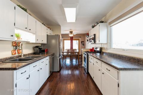 1310 Campbell Ln, Hoffman Estates, IL 60169 photo 6