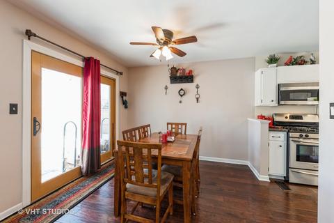 1310 Campbell Ln, Hoffman Estates, IL 60169 photo 4