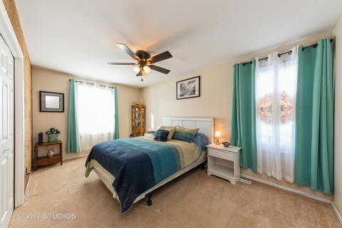 1310 Campbell Ln, Hoffman Estates, IL 60169 photo 10
