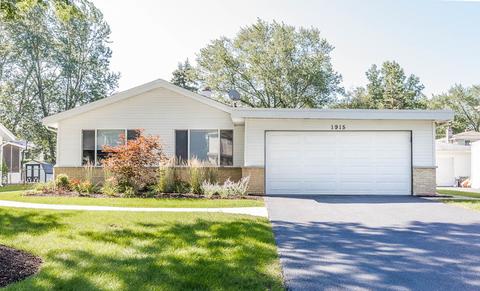 1915 E Pawnee Ln, Mount Prospect, IL 60056 photo 1