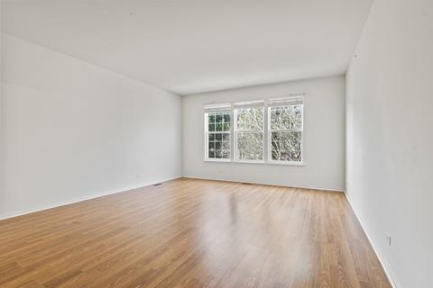 5840 Leeds Rd, Hoffman Estates, IL 60192 photo 17