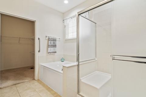 5840 Leeds Rd, Hoffman Estates, IL 60192 photo 19