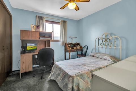 2830 142nd St, Burnham, IL 60633 photo 11
