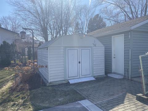 550 Arlington St, Hoffman Estates, IL 60169 photo 13