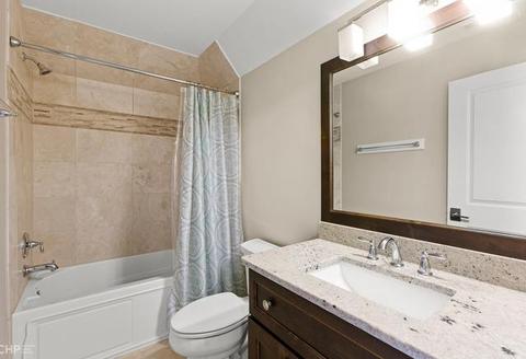 515 N Eagle St, Naperville, IL 60563 photo 41