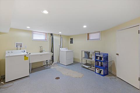 18232 Locust St, Lansing, IL 60438 photo 18