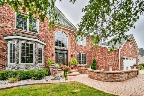 260 Tenby Way, Algonquin, IL 60102 photo 1