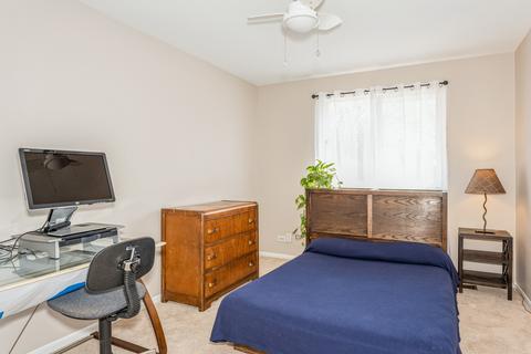 1222 Exeter Ct, Wheaton, IL 60189 photo 9