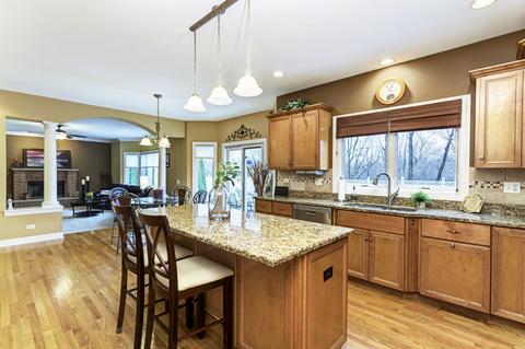 15936 Hometown Dr, Plainfield, IL 60586 photo 23