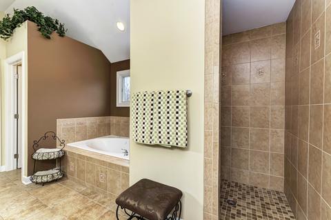 15936 Hometown Dr, Plainfield, IL 60586 photo 40
