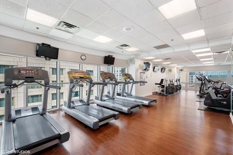 100 E Huron St #1201, Chicago, IL 60611 photo 18