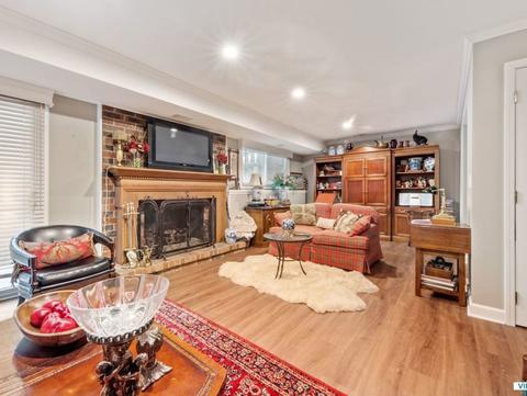 22 Windward Cir, Willowbrook, IL 60527 photo 13