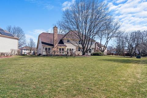 2409 Cimarron Ct, Naperville, IL 60565 photo 2