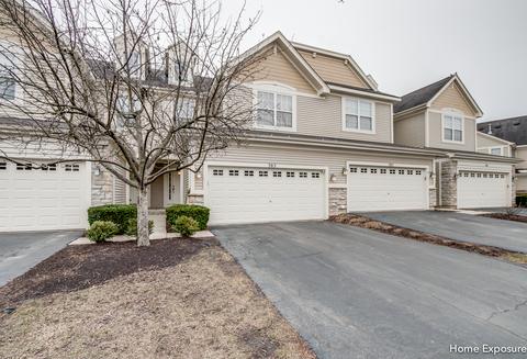 385 Vaughn Cir, Aurora, IL 60502 photo 1