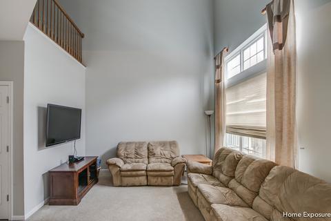 385 Vaughn Cir, Aurora, IL 60502 photo 8