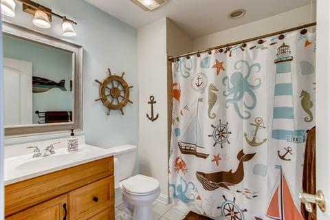 2360 Richmond Dr, Wheaton, IL 60187 photo 23