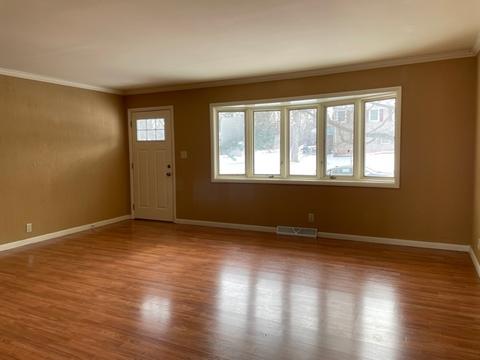 411 E Royal Dr, Dekalb, IL 60115 photo 2