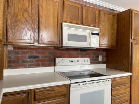 411 E Royal Dr, Dekalb, IL 60115 photo 6