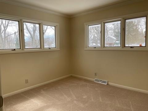 411 E Royal Dr, Dekalb, IL 60115 photo 8