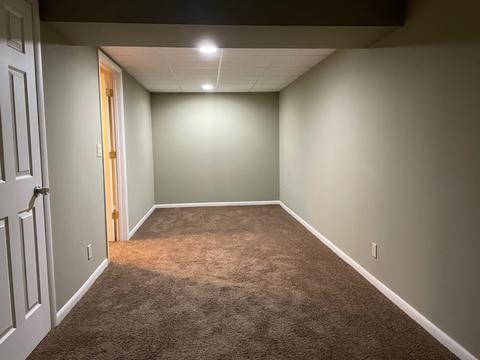 411 E Royal Dr, Dekalb, IL 60115 photo 13
