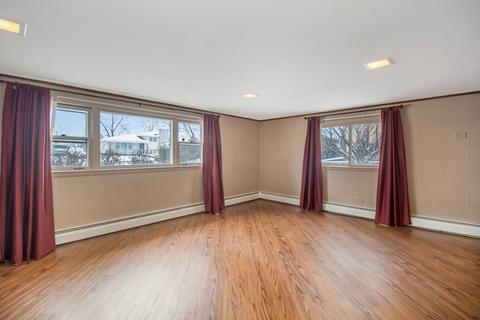 8124 S Octavia Ave, Bridgeview, IL 60455 photo 23