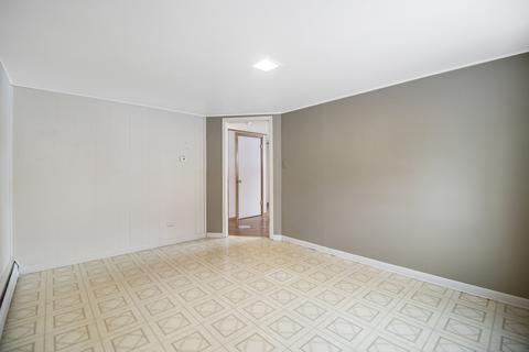 8124 S Octavia Ave, Bridgeview, IL 60455 photo 27