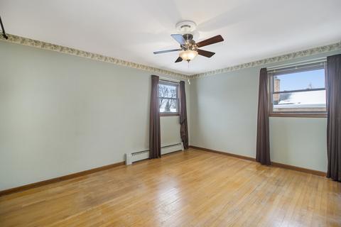 8124 S Octavia Ave, Bridgeview, IL 60455 photo 9