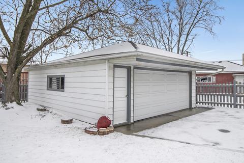 8124 S Octavia Ave, Bridgeview, IL 60455 photo 8