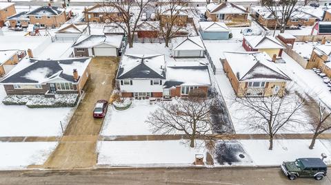 8124 S Octavia Ave, Bridgeview, IL 60455 photo 34