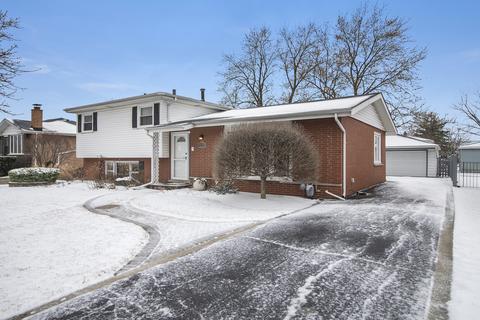 8124 S Octavia Ave, Bridgeview, IL 60455 photo 1