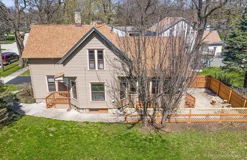 379 Hubbard Ave, Elgin, IL 60123 photo 3