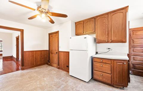 379 Hubbard Ave, Elgin, IL 60123 photo 21