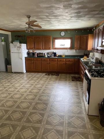 22023 E Clark Rd, Dennison, IL 62423 photo 3