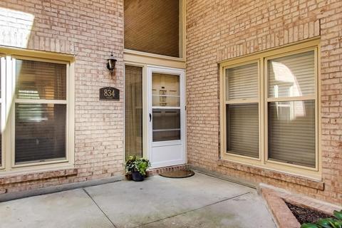834 Forest Ave, Evanston, IL 60202 photo 3