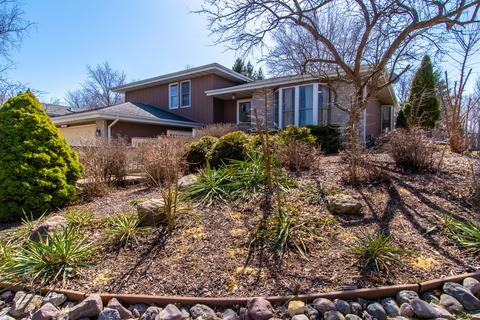 15416 S Creekside Dr, Plainfield, IL 60544 photo 2