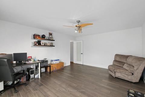 560 N Pinecrest Rd, Bolingbrook, IL 60440 photo 19