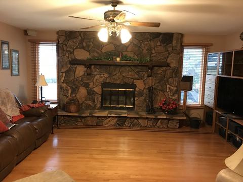 15128 Thomas Ct, Plainfield, IL 60544 photo 2