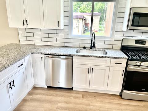 2807 E 138th Pl, Burnham, IL 60633 photo 9