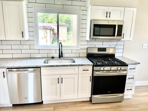 2807 E 138th Pl, Burnham, IL 60633 photo 10