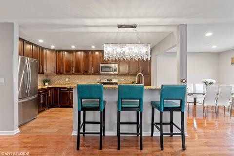 511 Commanche Trl, Wheeling, IL 60090 photo 4