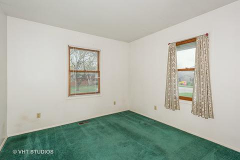 308 Suffield Ct, Geneva, IL 60134 photo 8